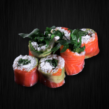 Avokado Salmon Roll